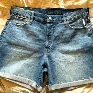Gap NWT Classic Blue Shorts Cheeky Midi High Rise Raw hem Jean Denim Shorts